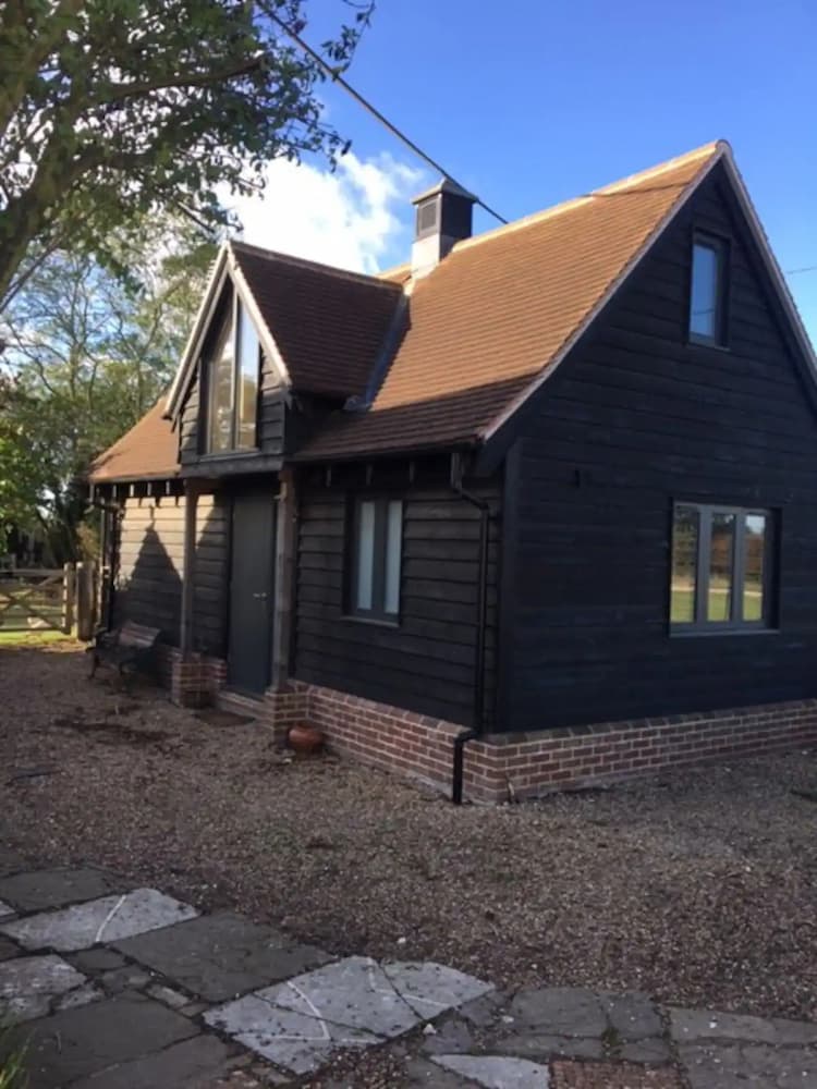 The Lodge Holiday Cottages Mersea